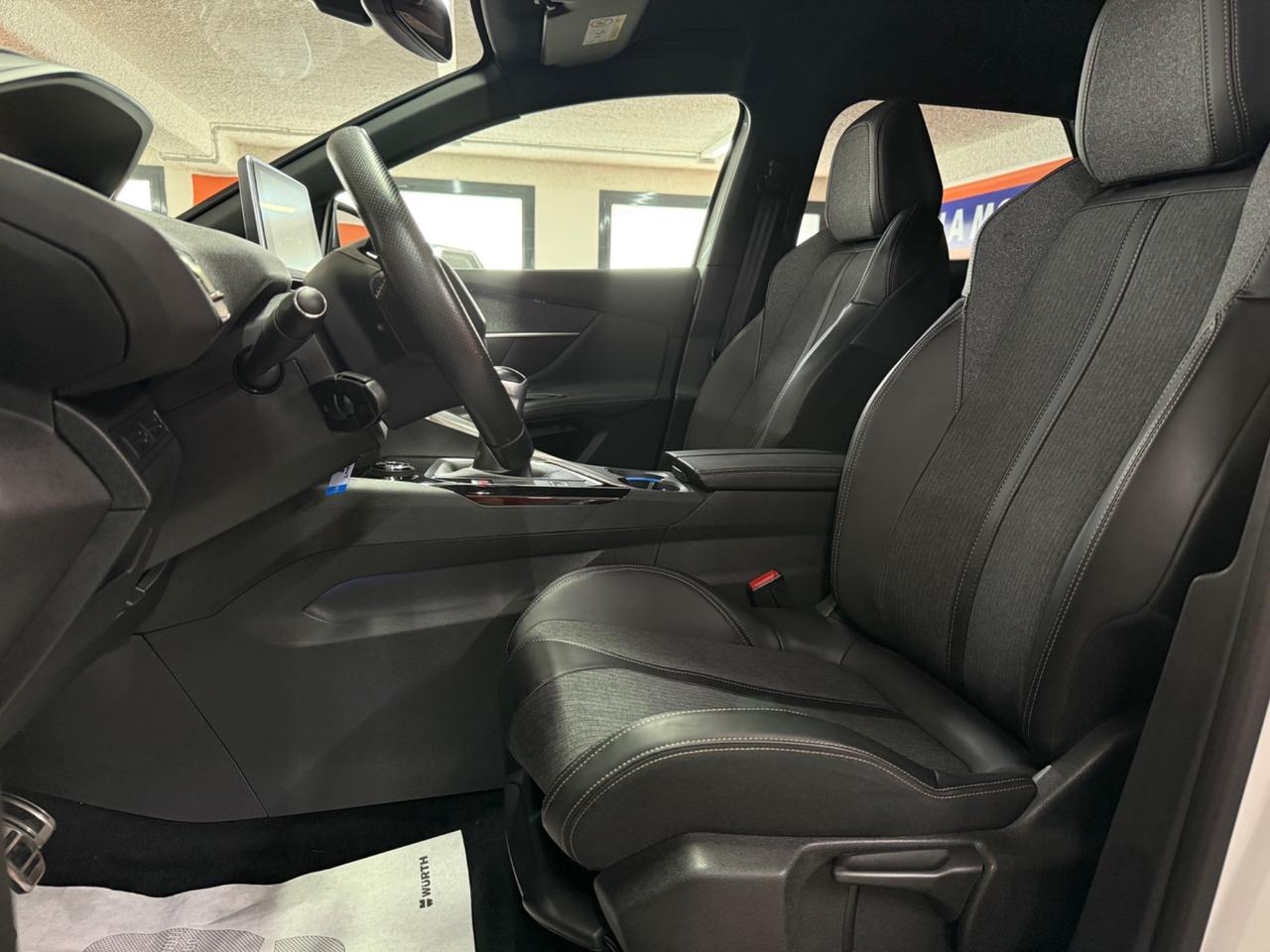 Peugeot 3008 BlueHDi 150 S&S GT Line Gancio Traino