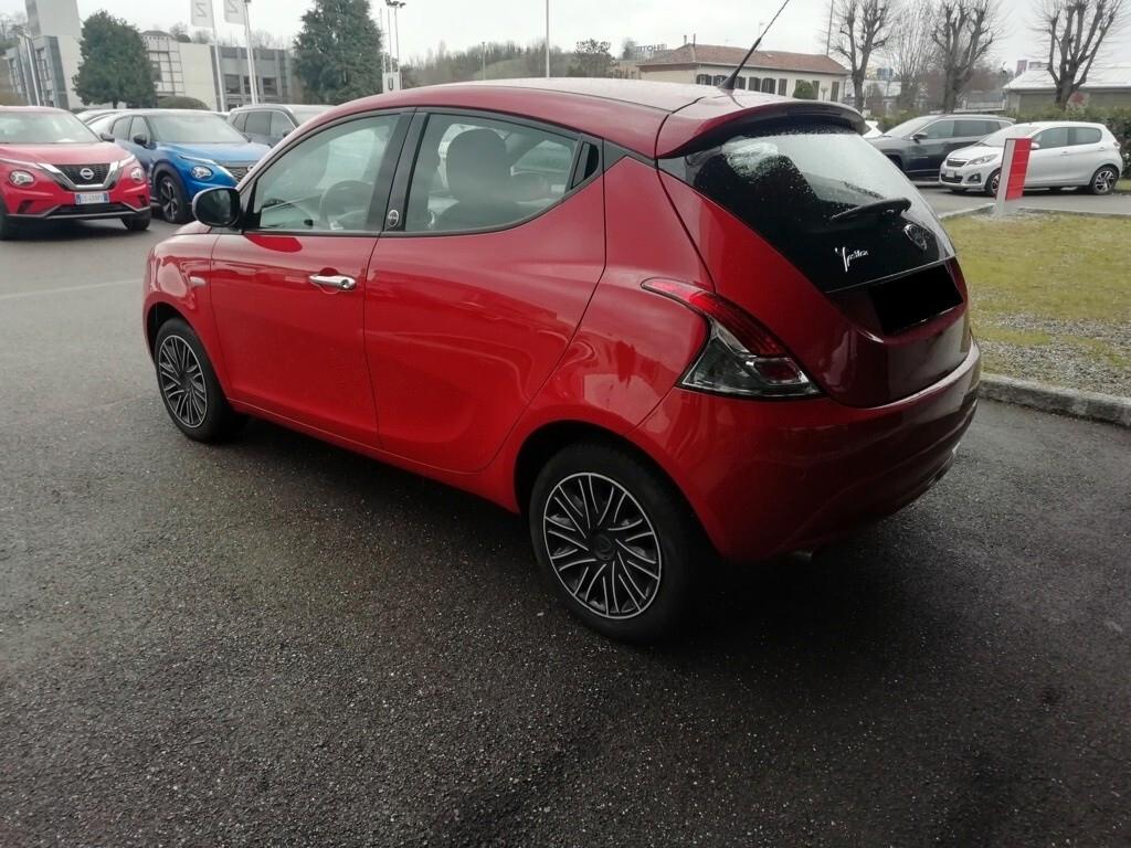 Lancia Ypsilon 1.2 69 CV GPL Ecochic Gold FT697