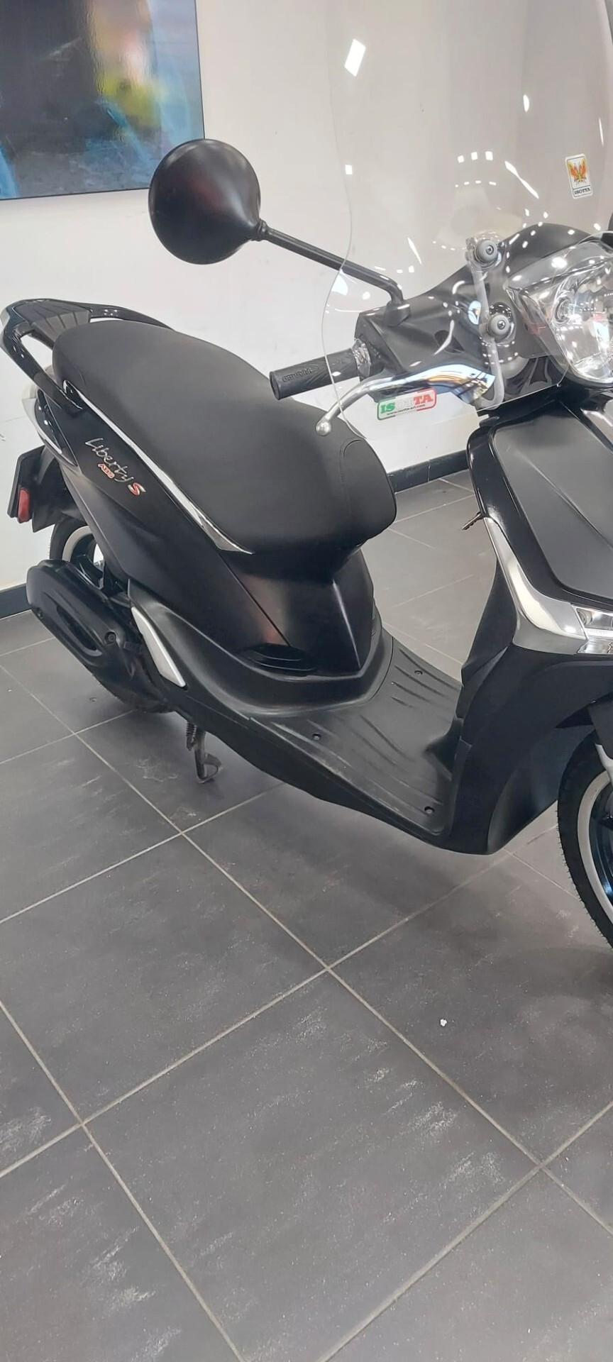 Piaggio Liberty S 150 sport