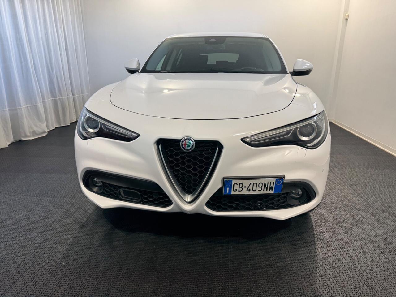 Alfa Romeo Stelvio 2.2 Turbodiesel 190 CV AT8 Q4 Business