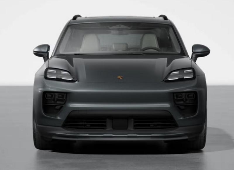 Porsche Macan EV Macan 4 BEV 408 cv - IVA Esposta