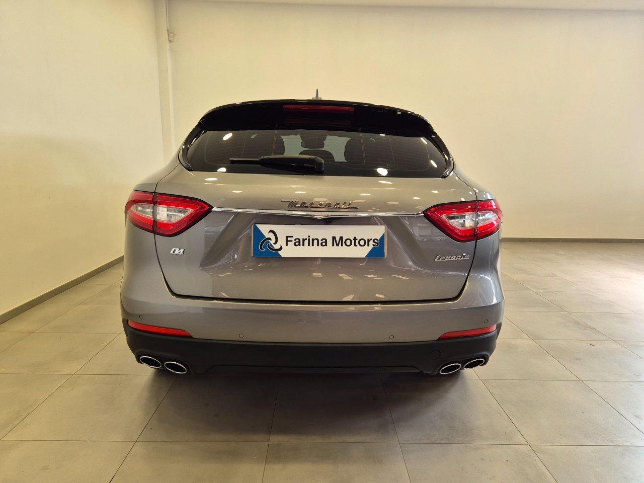 Maserati Levante 3.0 V6 350cv auto