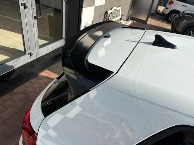 Volkswagen Golf 1.5 TSI EVO ACT R-LINE