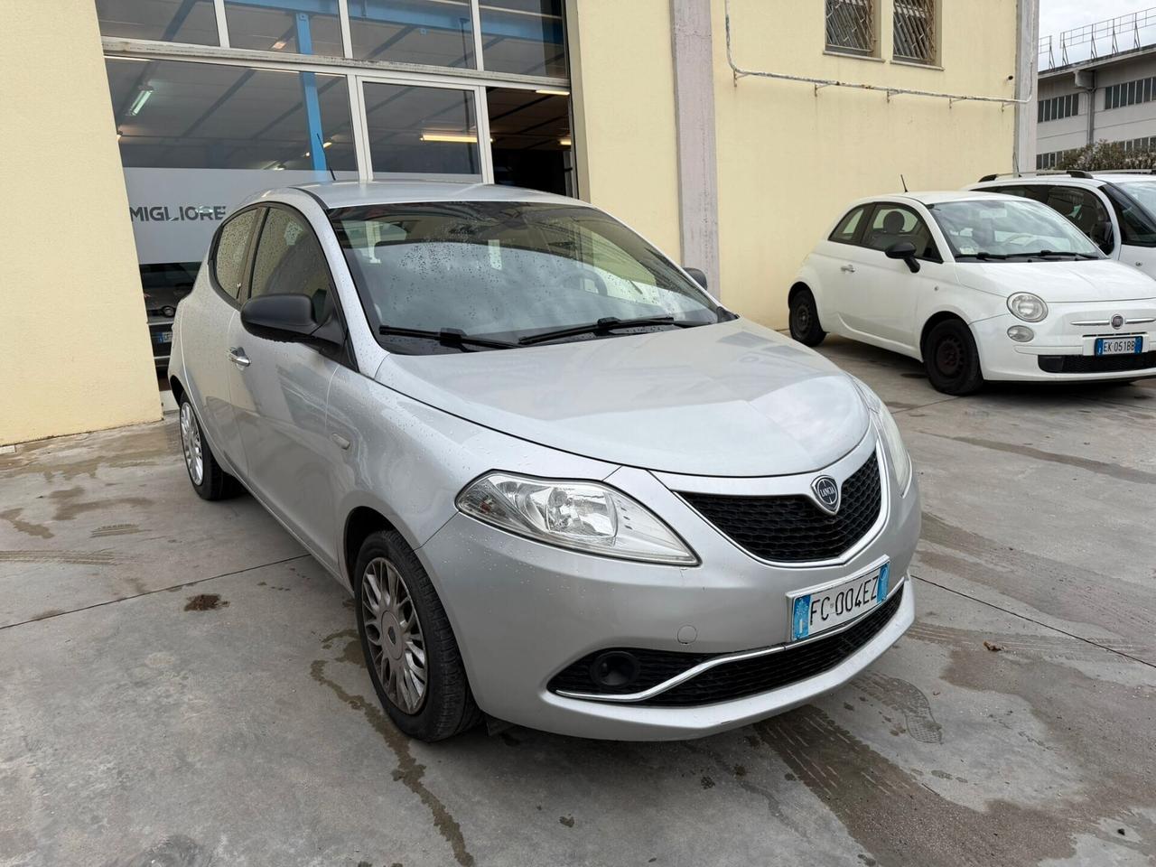 Lancia Ypsilon 1.2 Benzina 69 CV 5 porte Platinum