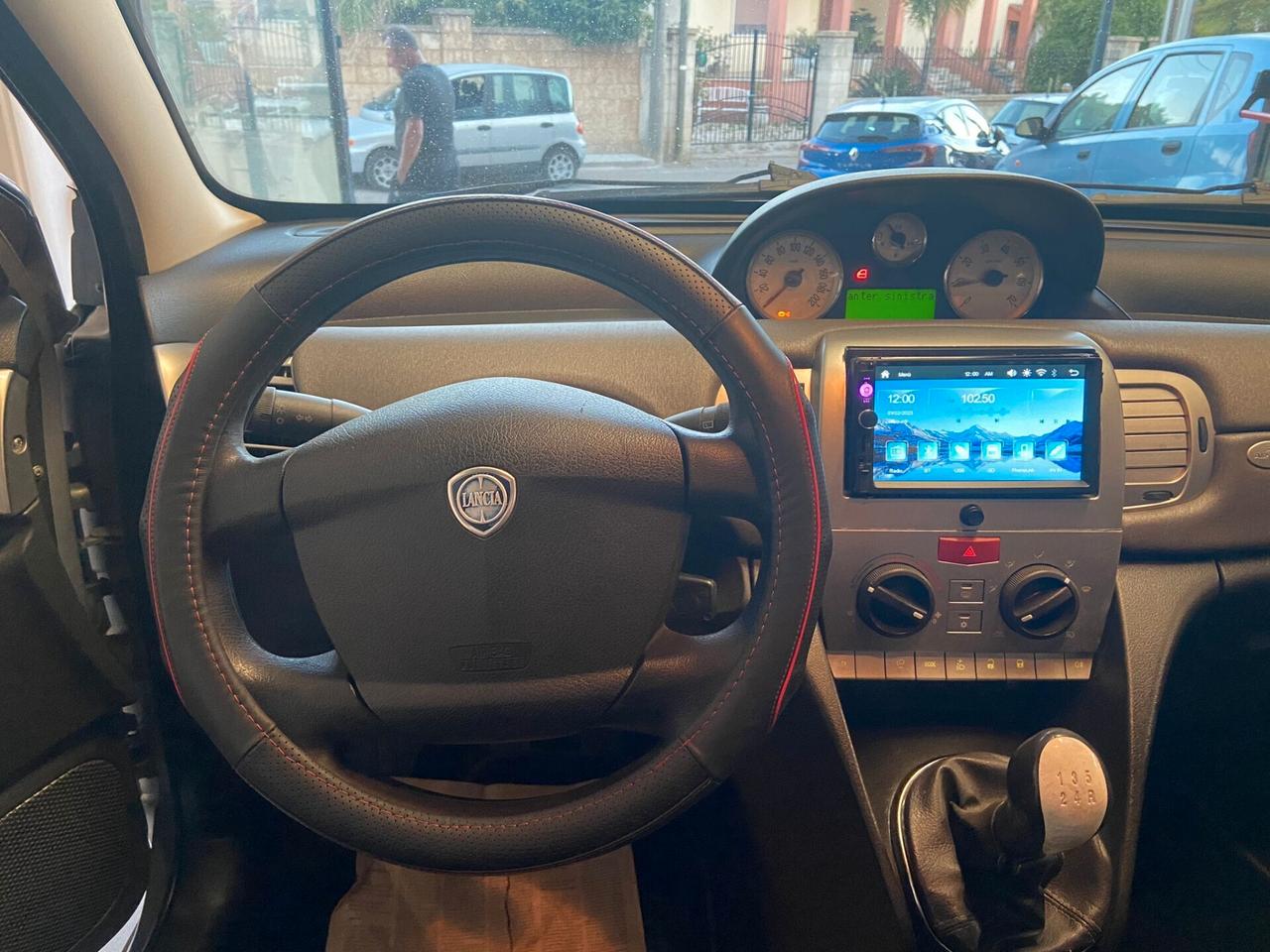 Lancia Ypsilon 1.3 MJT 16V 95 CV 5 porte S&S Gold