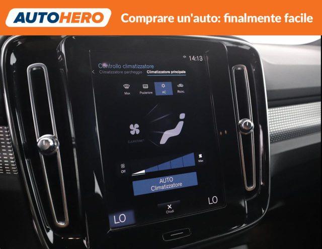 VOLVO XC40 T5 Recharge Plug-in Hybrid R-design