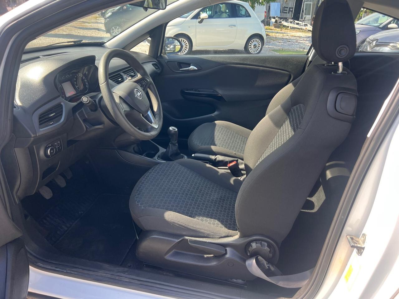 Opel Corsa 1.2 Coupé