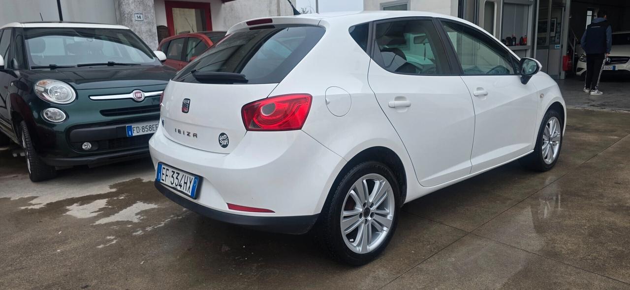 Seat Ibiza 1.2 70 CV 5p. Vendo con.passagio conpreso occasione più revisione x2 anni