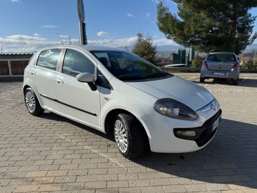 Fiat Punto Evo 1.2 benzina neopatentato