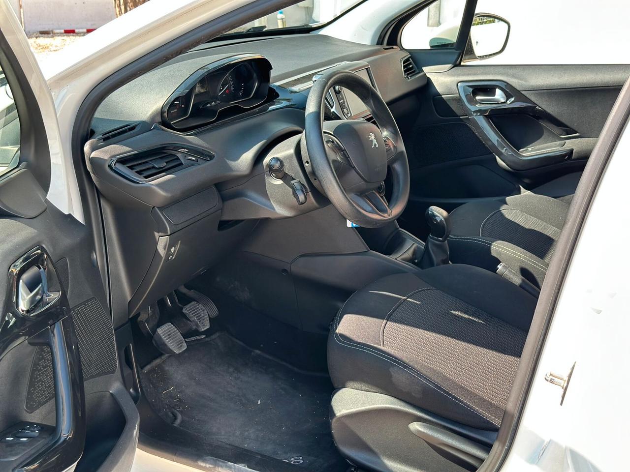 Peugeot 208 1.5 BlueHDi 75CV Allure