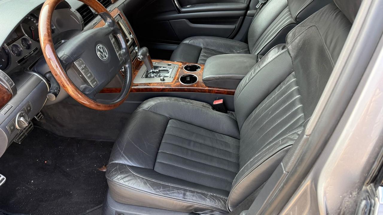 Volkswagen Phaeton 3.0/240 V6 TDI DPF 4mot. tip. 5 posti