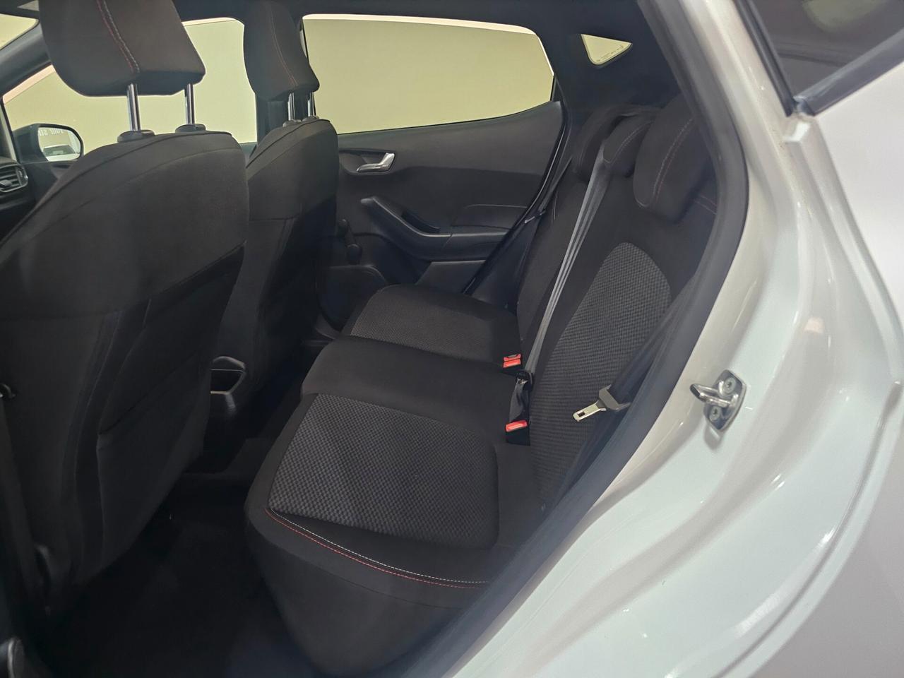 Ford Fiesta 1.5 TDCi 5 porte ST-Line