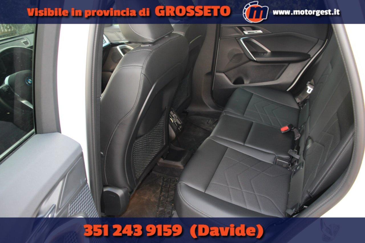 BMW iX1 edrive 20 X-Line