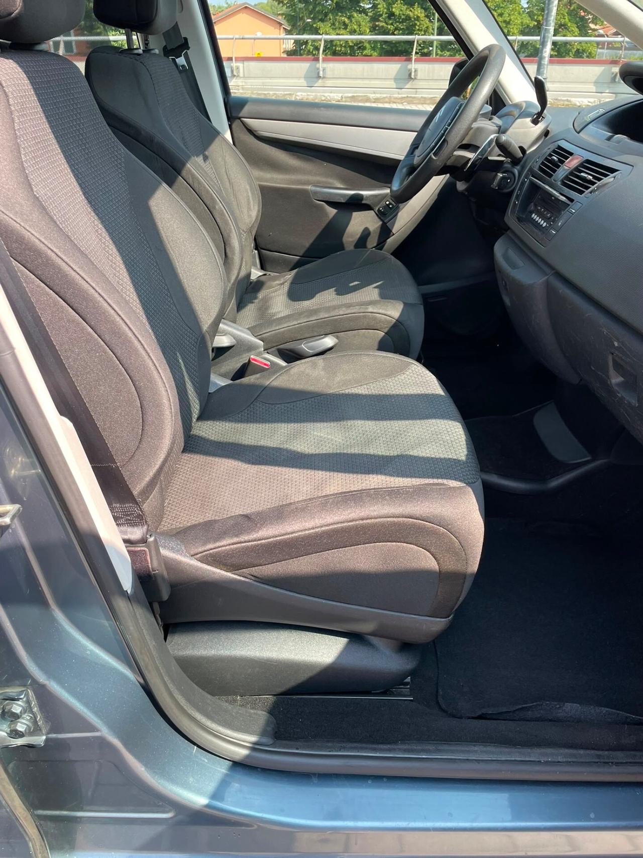 Citroen C4 Grand Picasso 1.6 HDi 110CV 7 POSTI