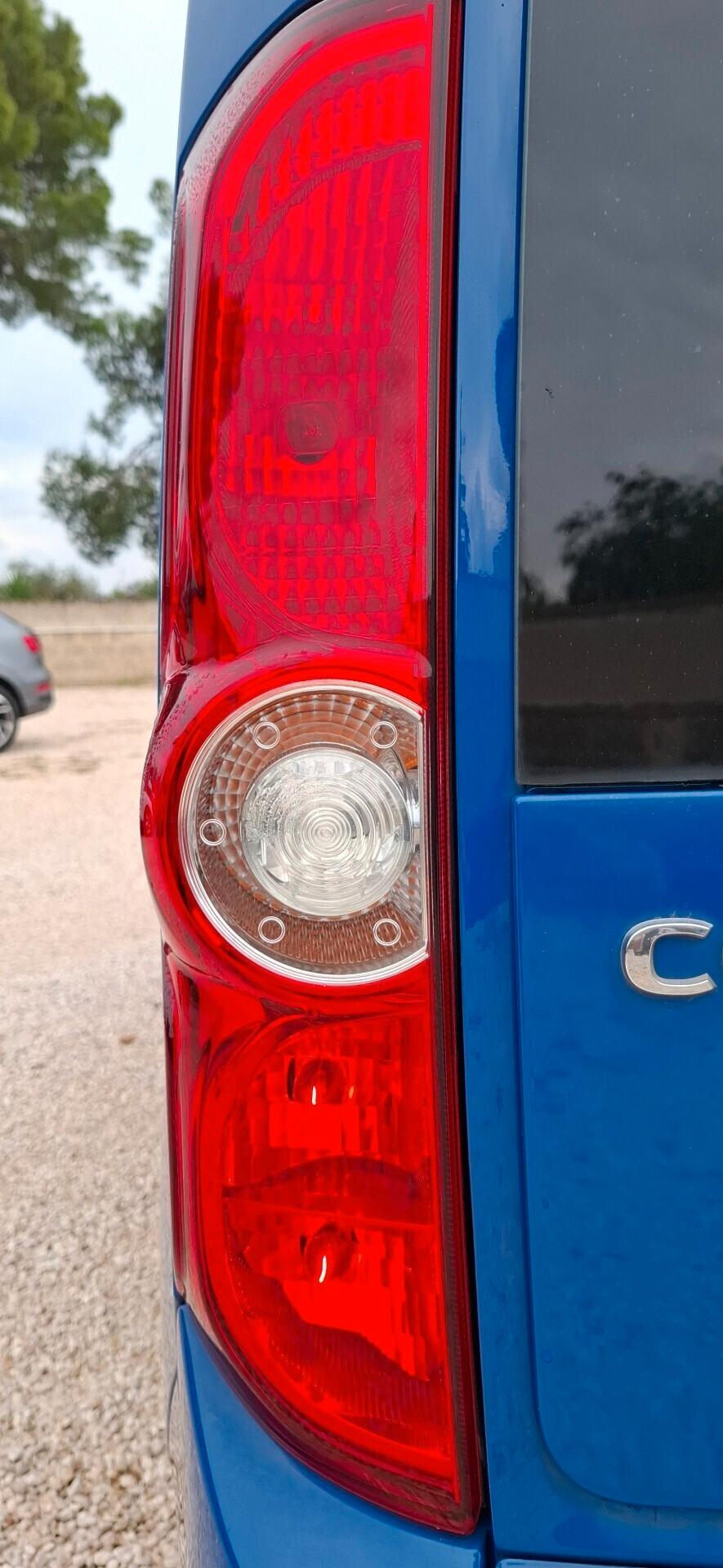 OPEL COMBO 1.6 MJT 120CV 5 POSTI-climatronic*