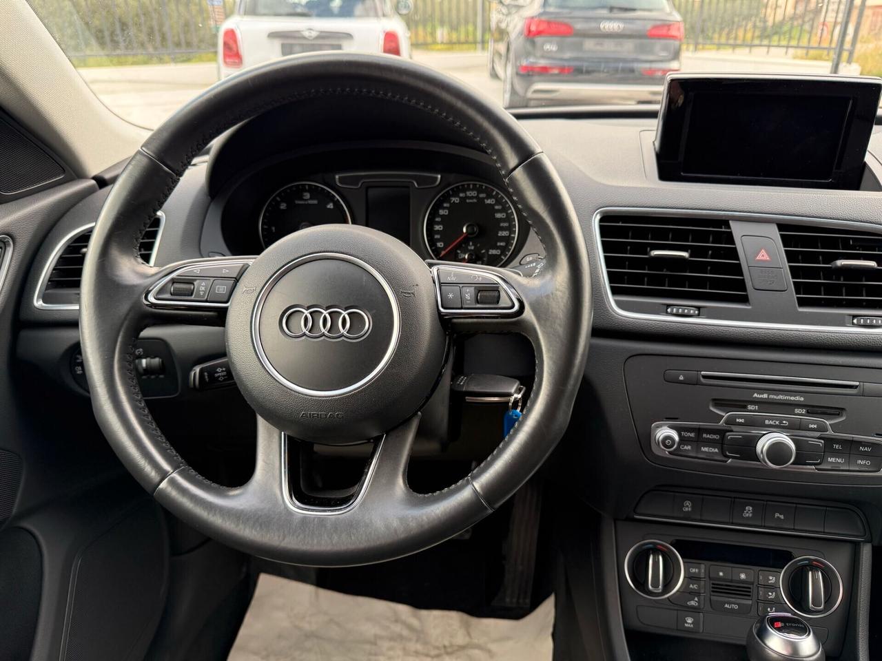 Audi Q3 2.0 TDI 150 CV S tronic Business