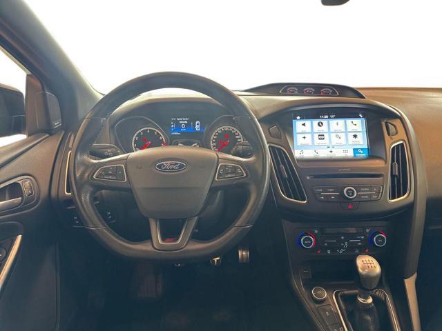 FORD Focus 2.0 EcoBoost 250 CV ST3