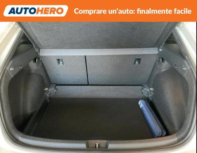 VOLKSWAGEN Taigo 1.0 TSI 110 CV R-Line