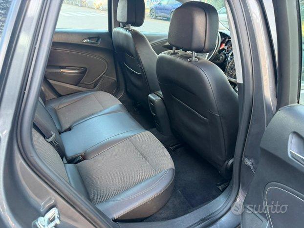 Opel Astra SW 2.0 CDTI 165cv - SOLO 92550 Km. -