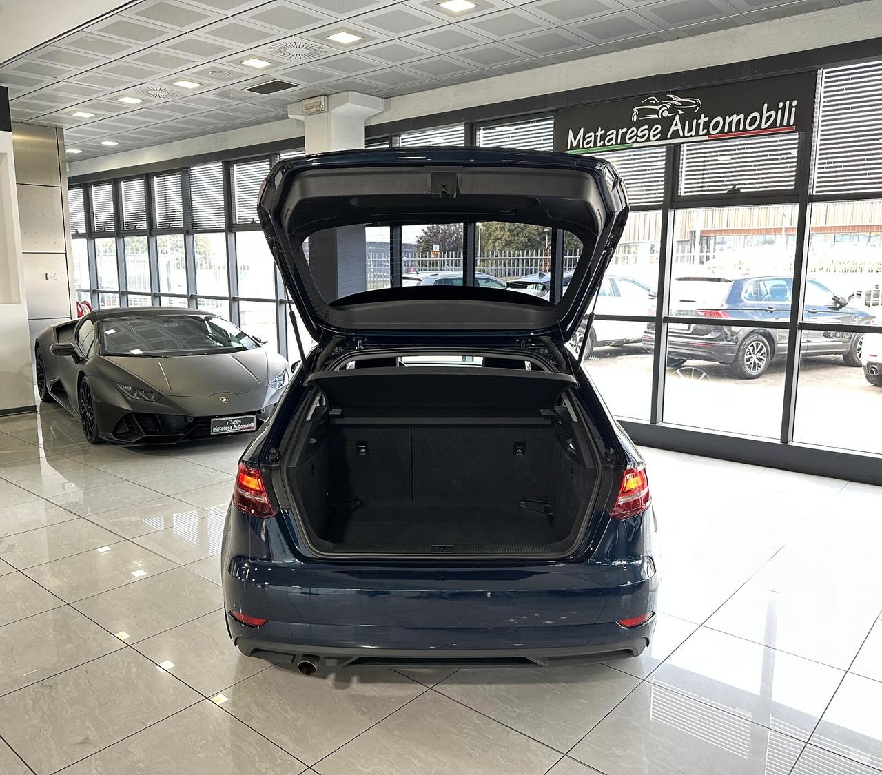 Audi A3 1.0 116cv TFSI NEOPATENTATI Navi Finanziabile