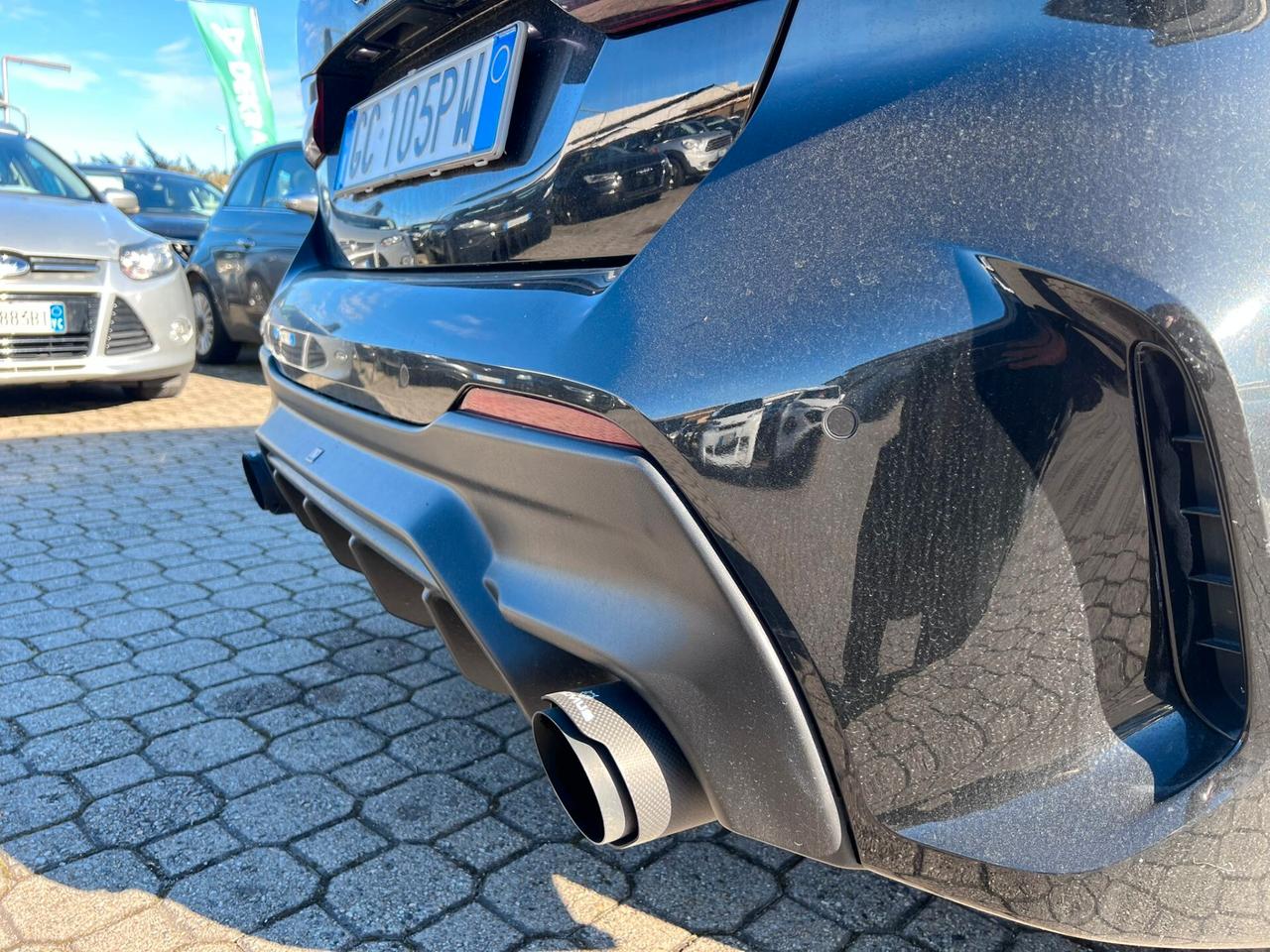 Bmw 118 118d 5p. Msport