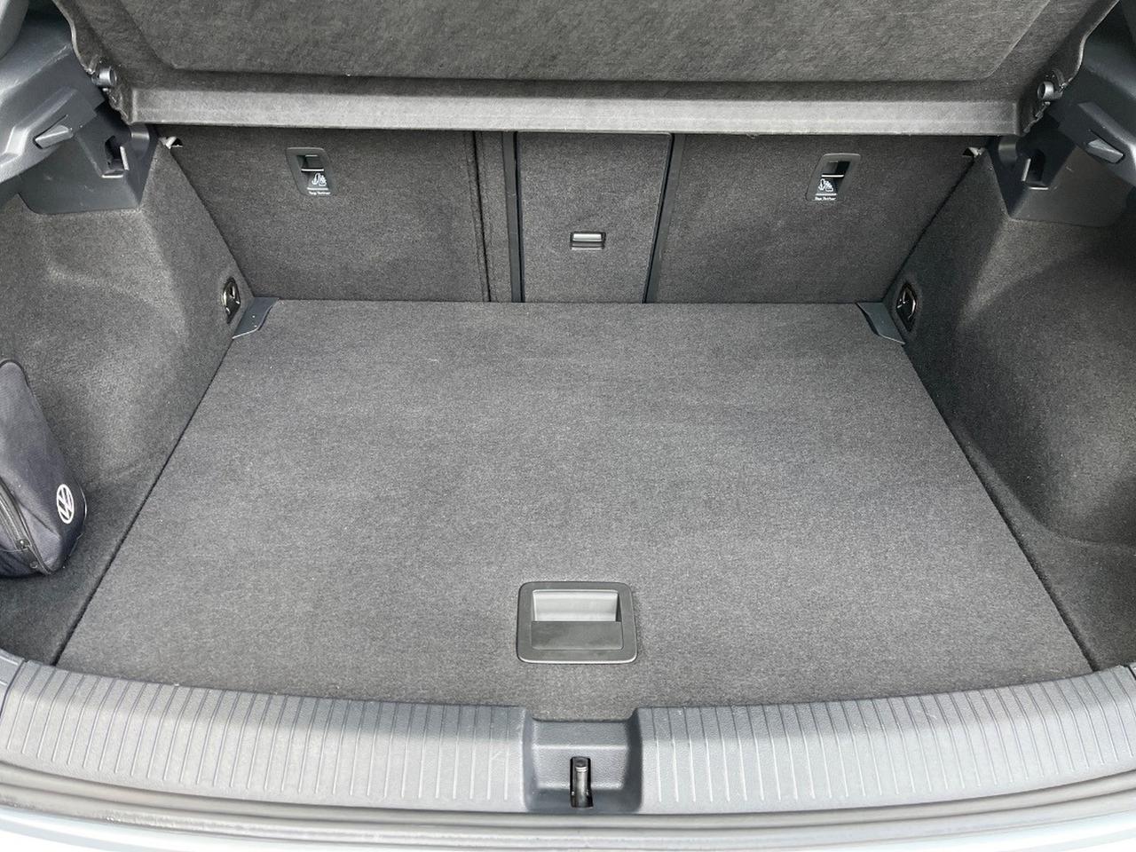 Volkswagen T-Roc 1.0 tsi r-line 110cv