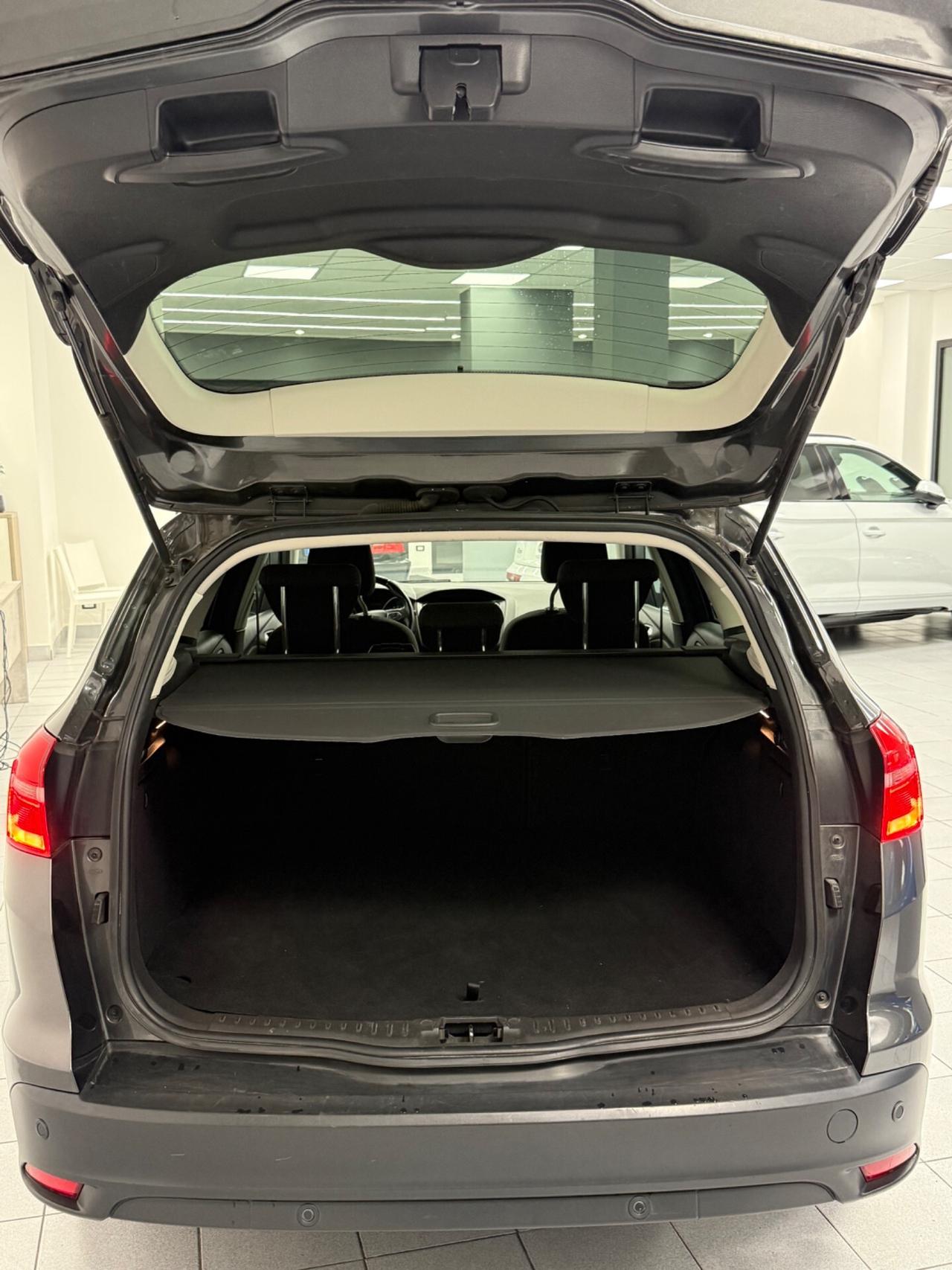 Ford Focus 1.5 TDCi 120 CV automatica NEOPATENTATI