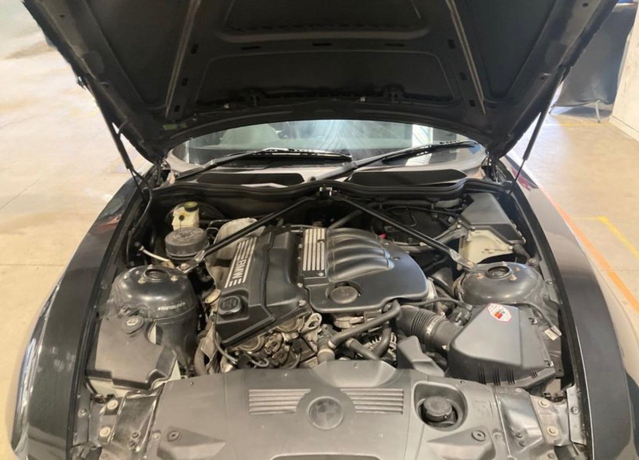 Bmw Z4 Roadster 2.0i guida a destra