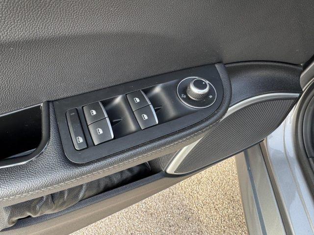 ALFA ROMEO Giulia 2.2 160 CV AT8 Executive Ambient Lighting/adaptive