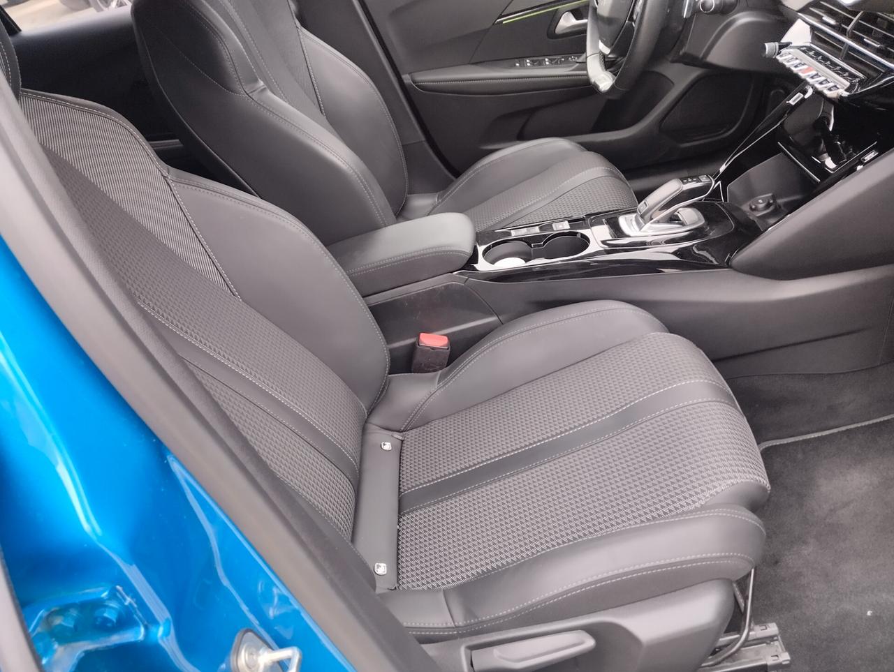 Peugeot 208 PureTech 130 Stop&Start EAT8 5 porte GT