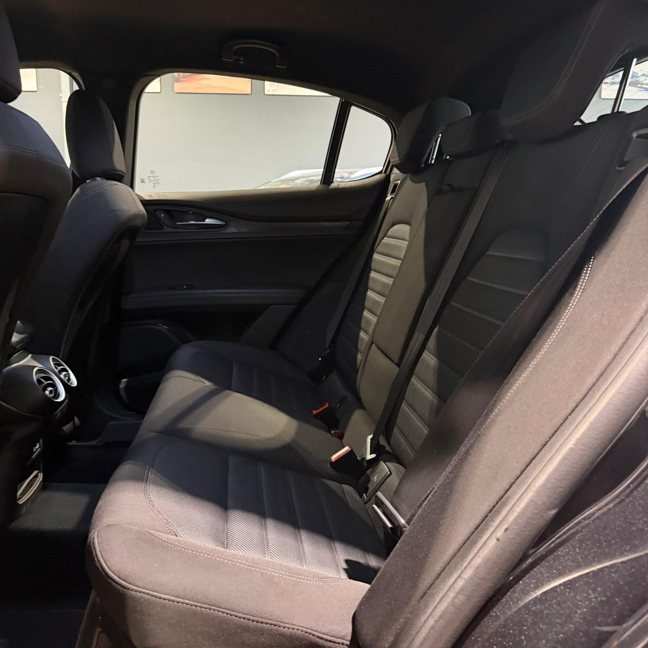 ALFA ROMEO STELVIO 2.2TD AUTOCARRO N1