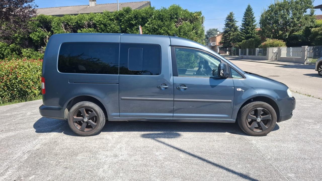 Volkswagen Caddy 2.0 TDI 140CV 4p. Van Vetrato DPF