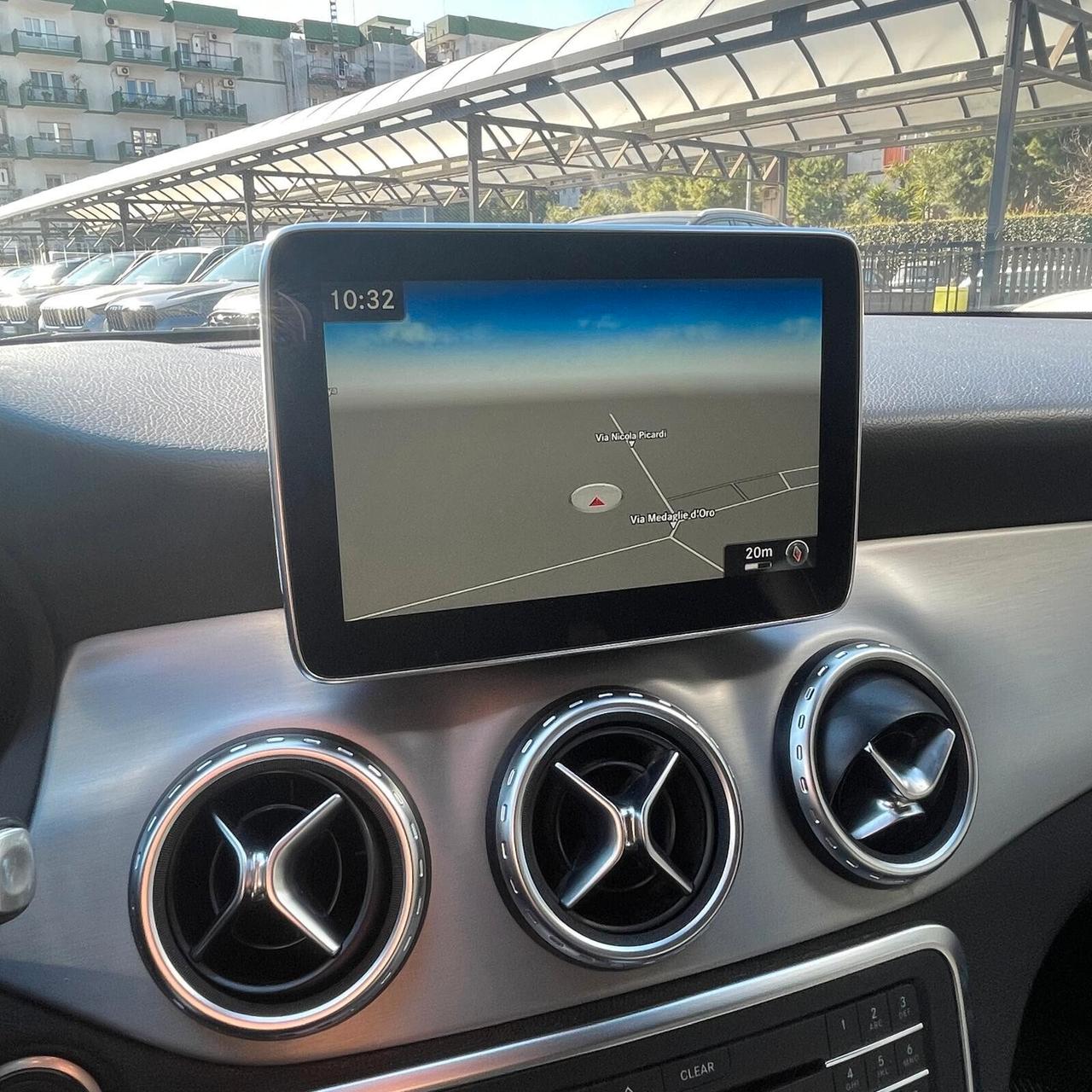 Mercedes-benz GLA 200 d Automatic Premium
