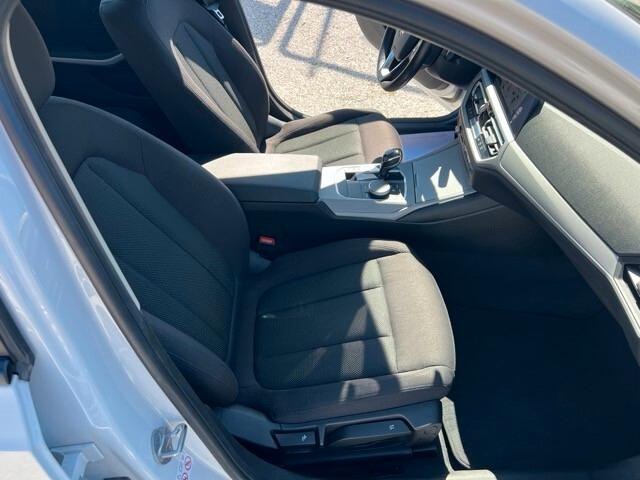 Bmw 318 d G21 Touring 318d Business Advantage auto