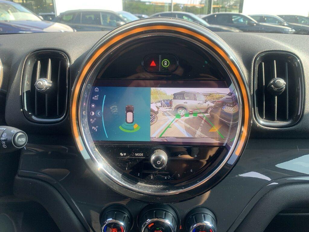 Mini Cooper Countryman 1.5 Business Auto