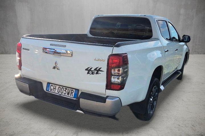 Mitsubishi L200 Double Cab L200 d.cab 2.3d Intense 4wd 150cv auto