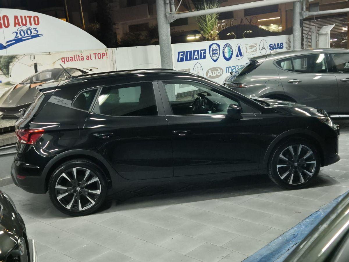 SEAT - Arona - 1.0 EcoTSI XCELLENCE BLACK EDITION