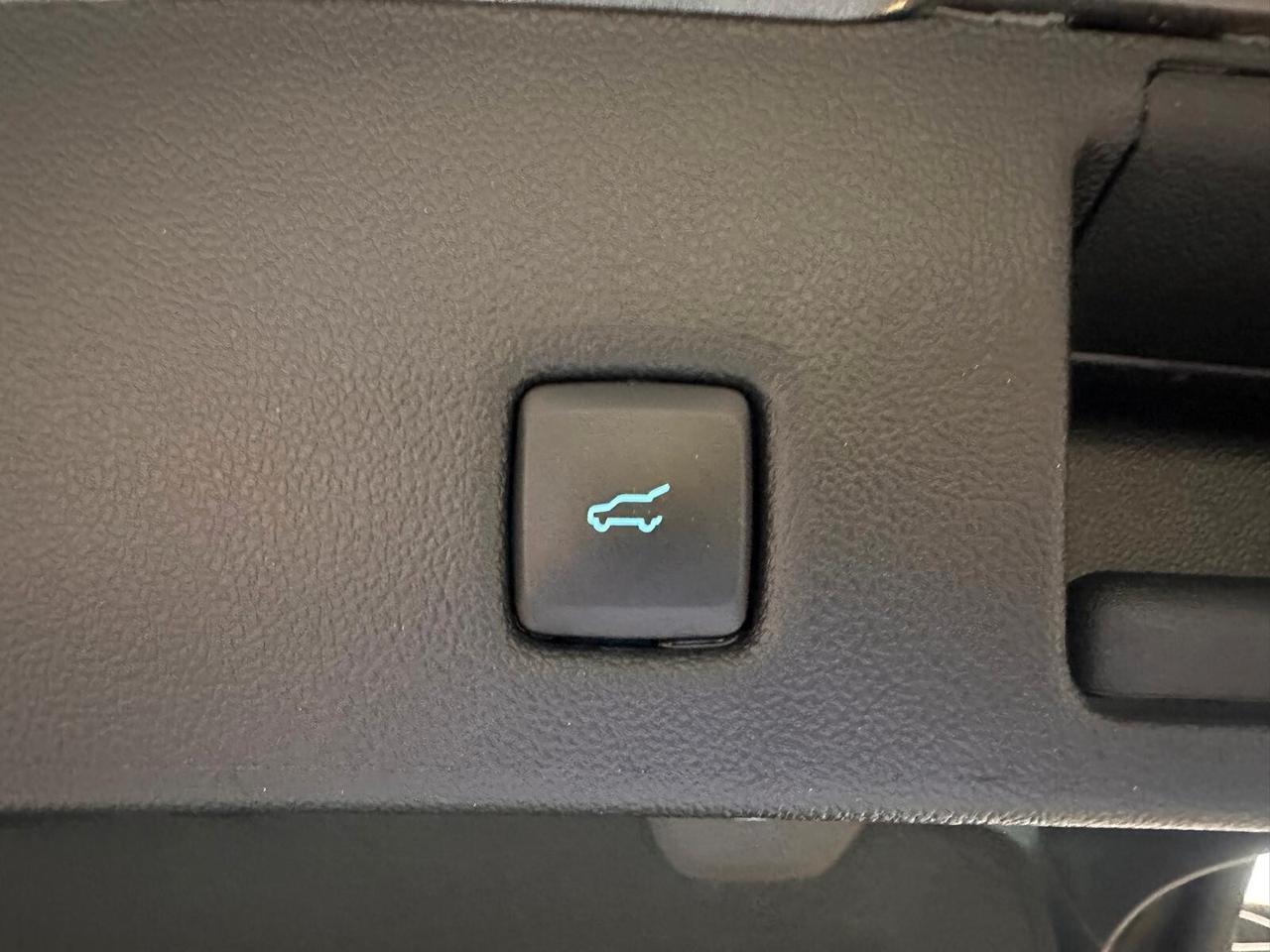 Ford Kuga 2.5 full hybrid Titanium X awd 190cv e-shifter *IVA ESPOSTA*