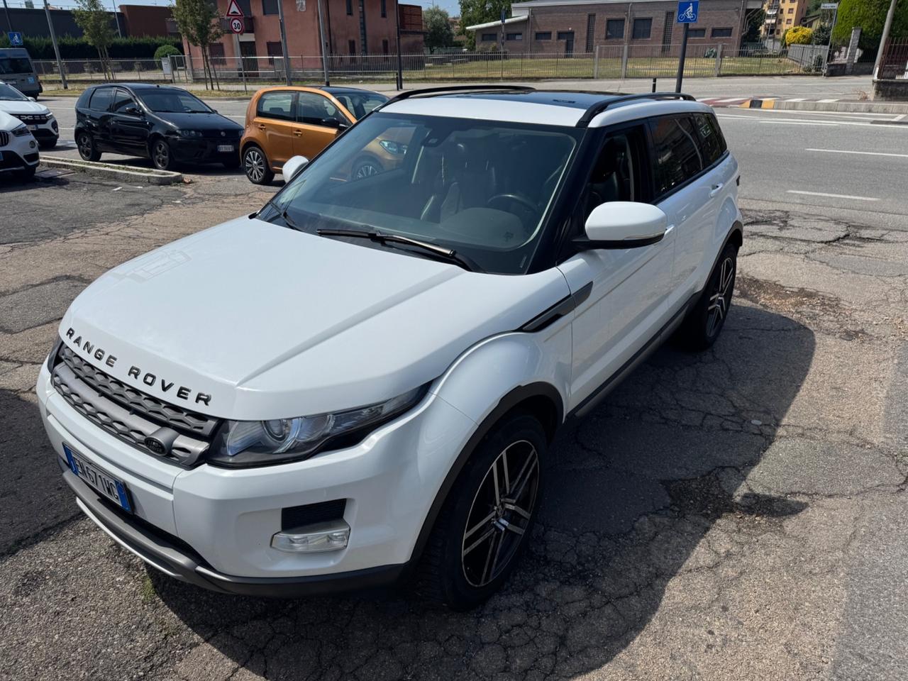 Range rover Evoque 2.2 TD4 150cv gancio traino