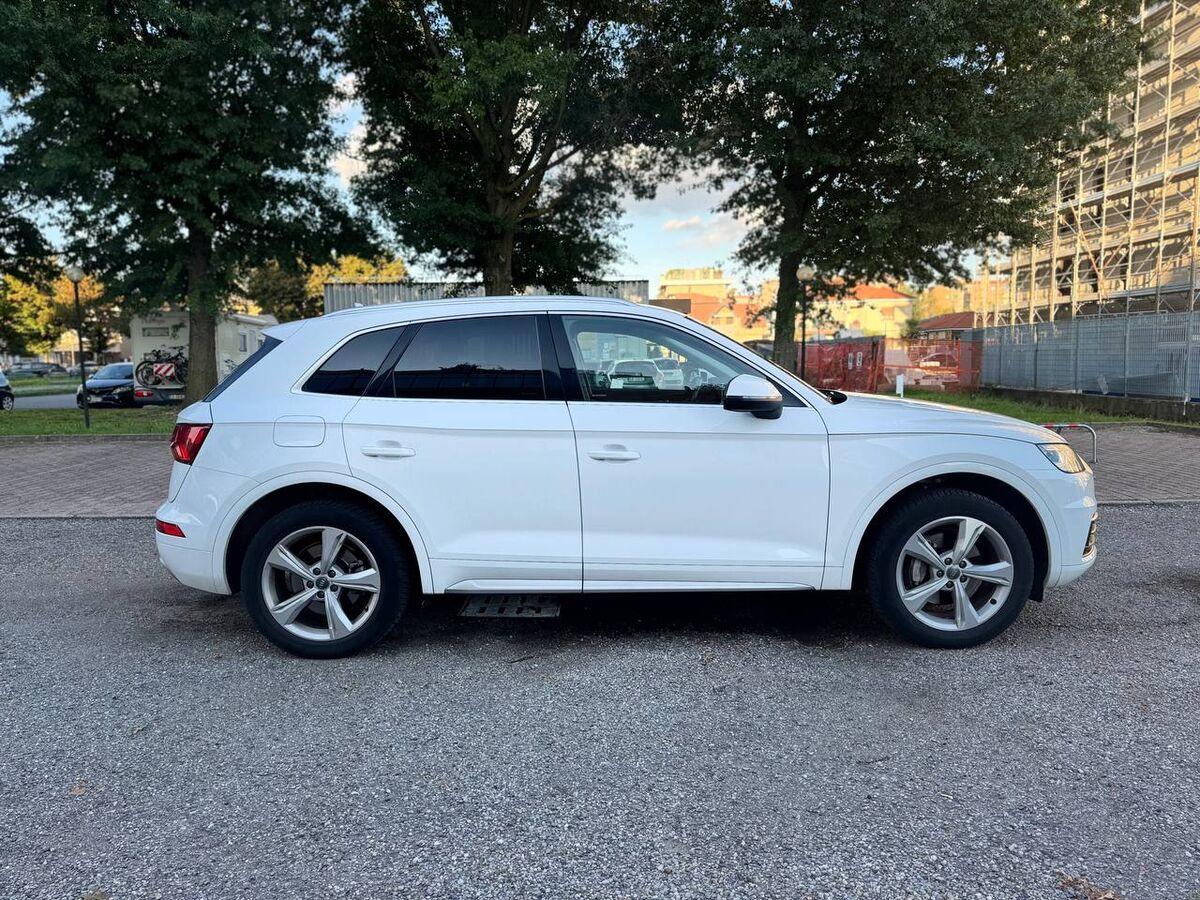 Audi Q5 40 2.0 tdi Sport quattro 190cv s-tronic
