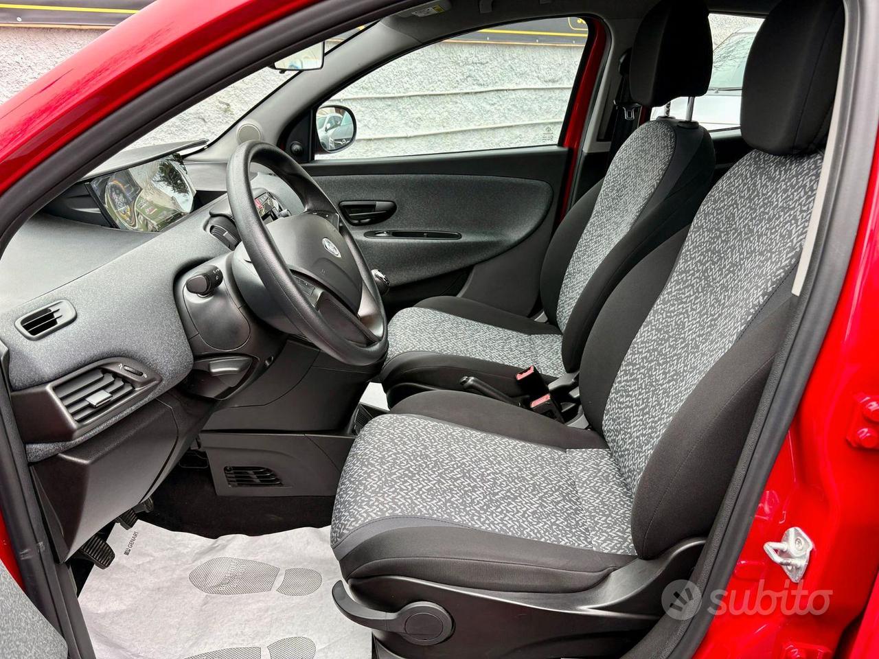 LANCIA Y 1.0 Benz/Hybrid Ecochic 99.000 KM!!! 70cv