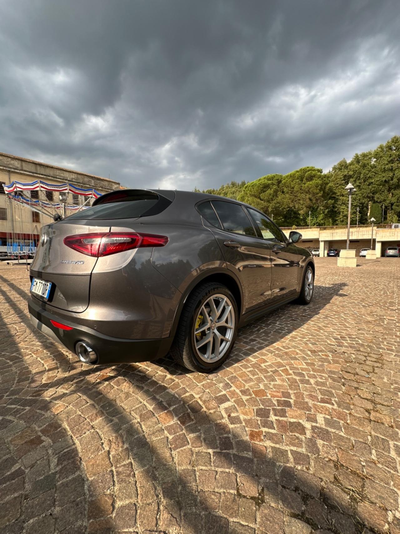 Alfa Romeo Stelvio 2.2 Turbodiesel 180 CV AT8 RWD Executive