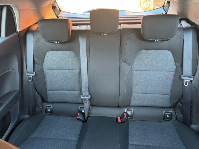 RENAULT Clio Full Hybrid E-Tech 140 CV Business