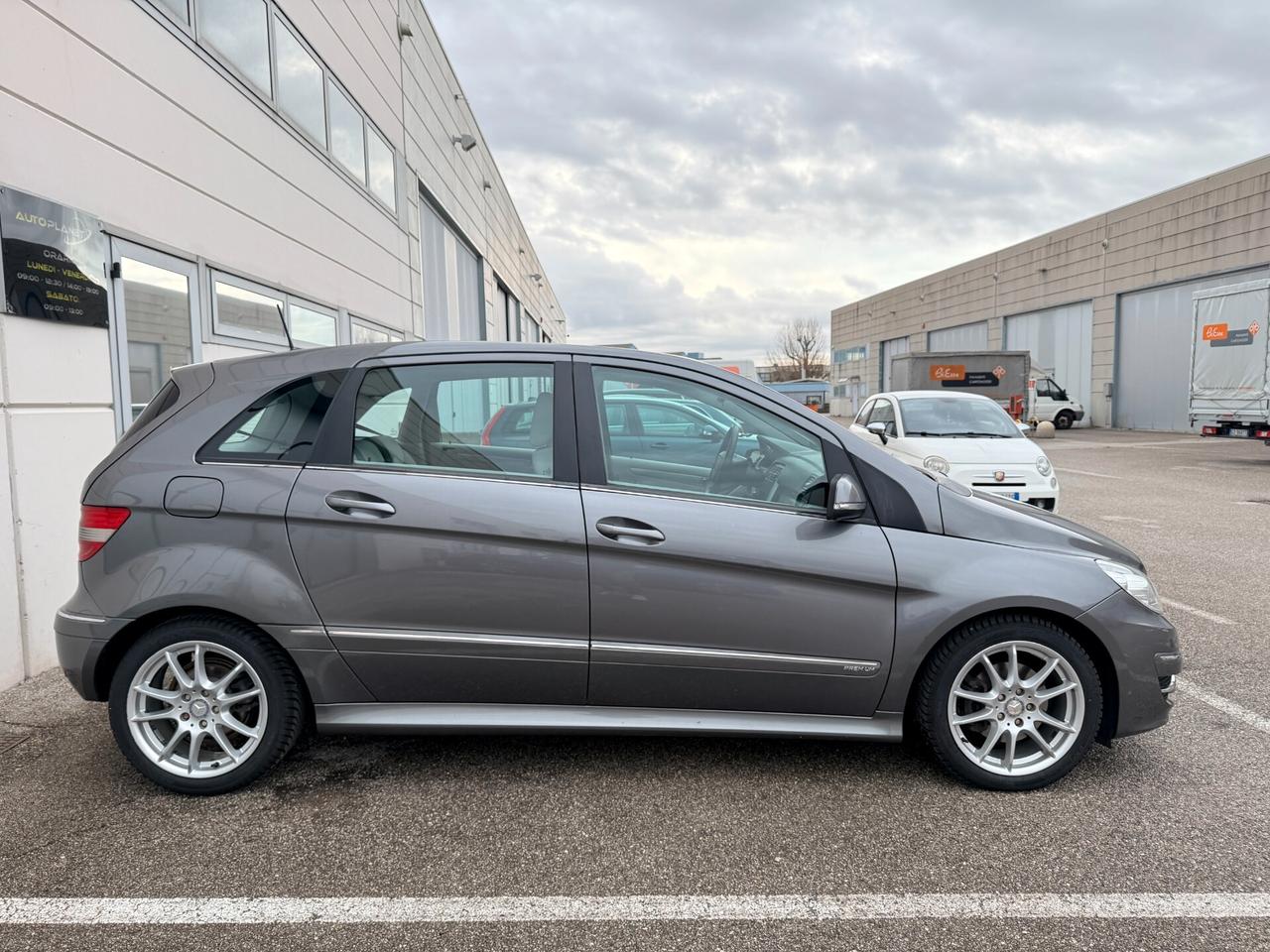 Mercedes-benz B 200 CDI PREMIUM