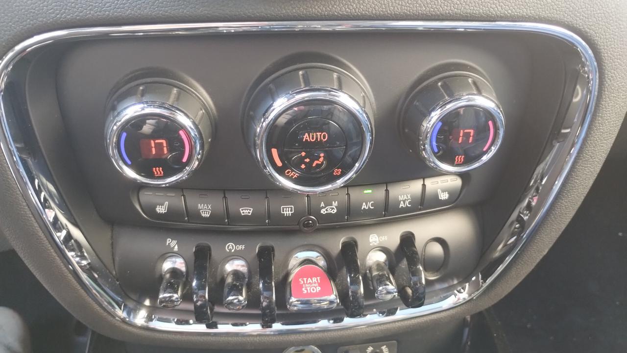 Mini Cooper Clubman 2.0 D Business Automatica