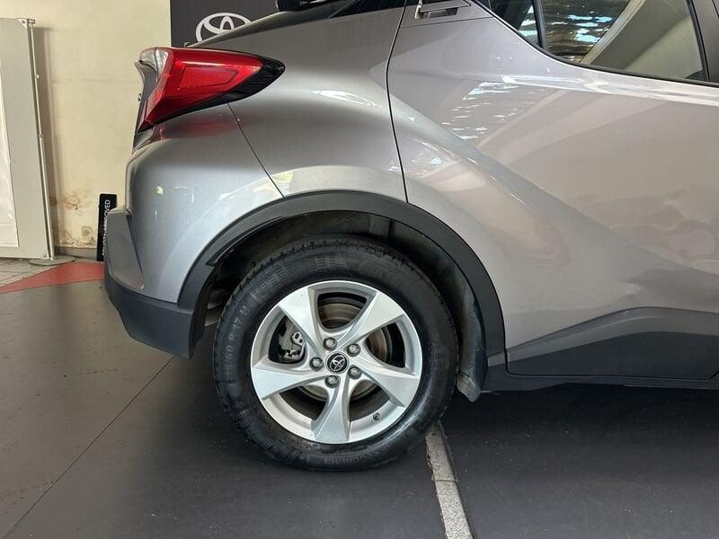 Toyota C-HR C-HR 1.8 Hybrid E-CVT Active