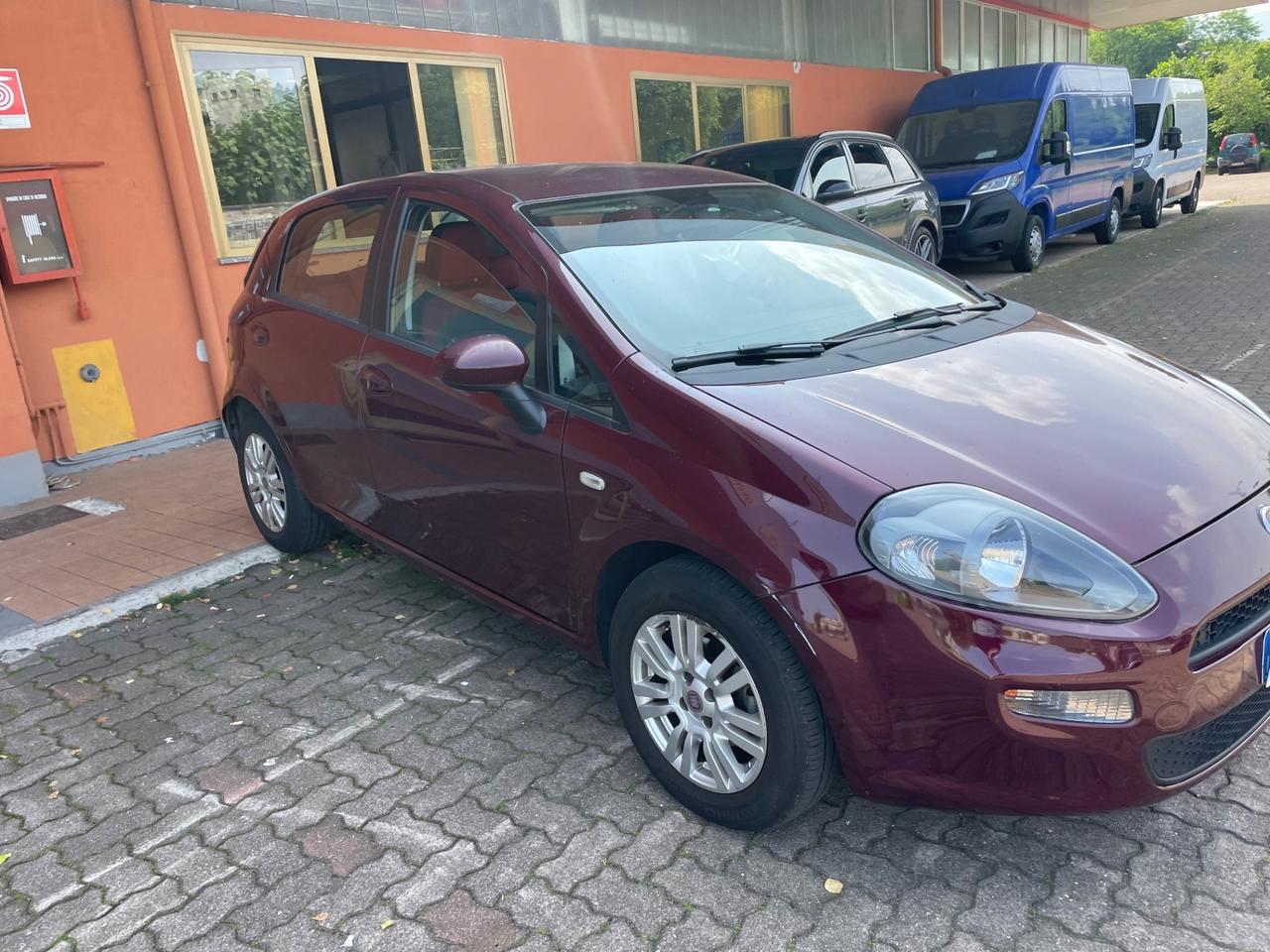 Fiat Punto 1.3 MJT II 75 CV 5 porte Lounge