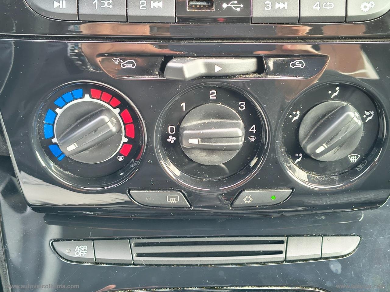 LANCIA Ypsilon 1.2 69 CV 5p. S&S Elefantino Blu