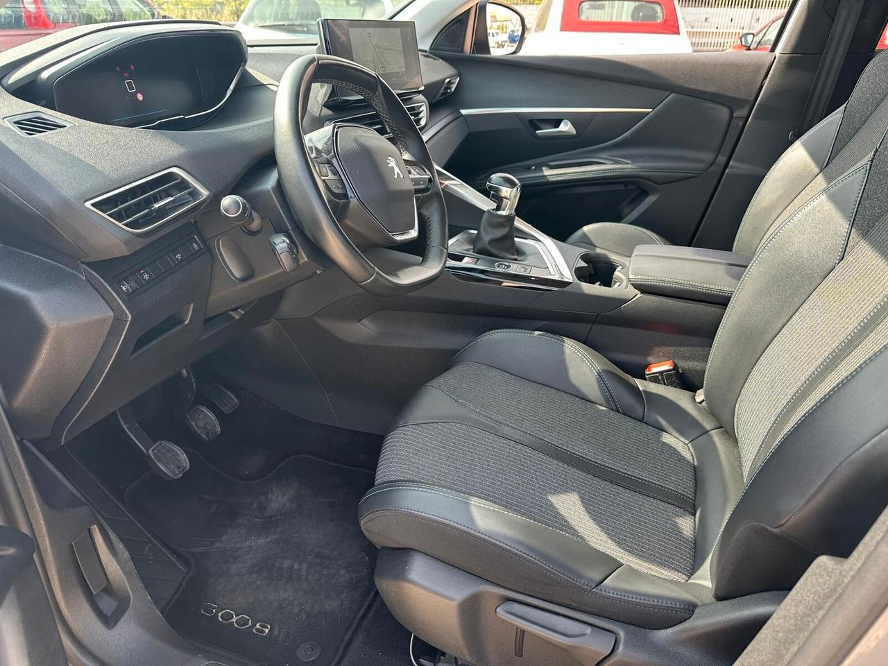 Peugeot 3008 1.5 130CV Allure Pack