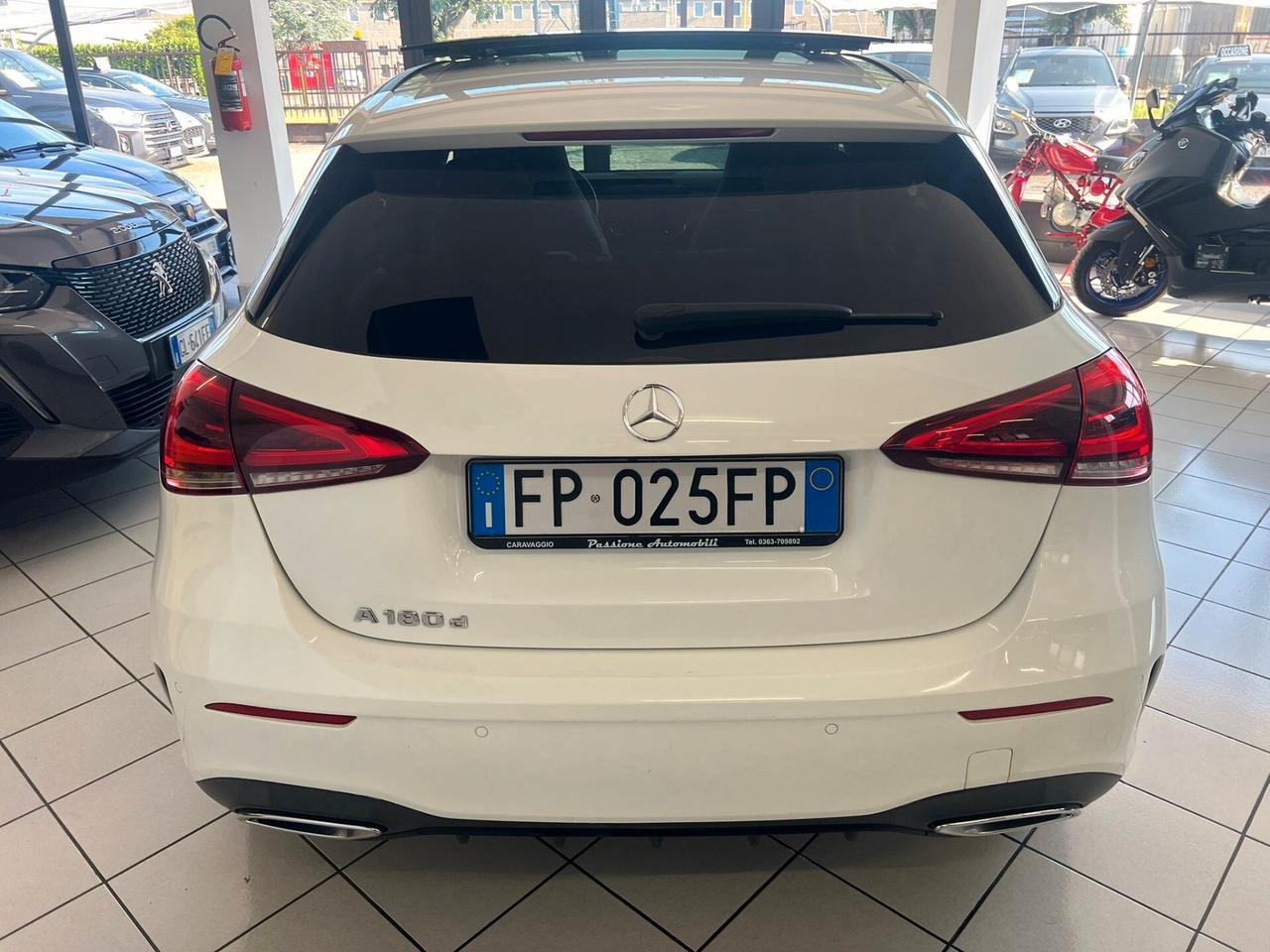 Mercedes-Benz A 180 Classe A - d Premium Auto + TETTO APRIBILE + LED